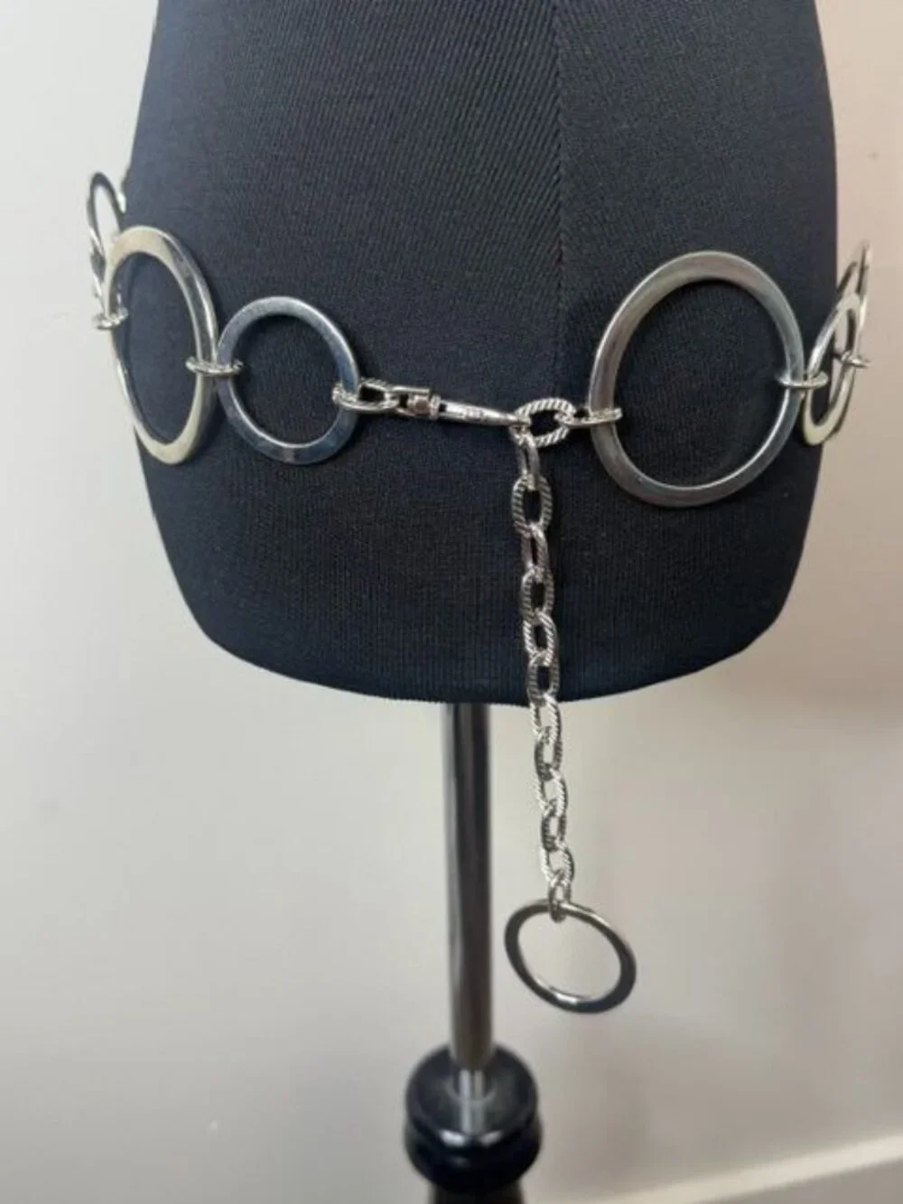 Silver Tone Linked Circles Adjustable Metal Belt Lobster Claw Clasp